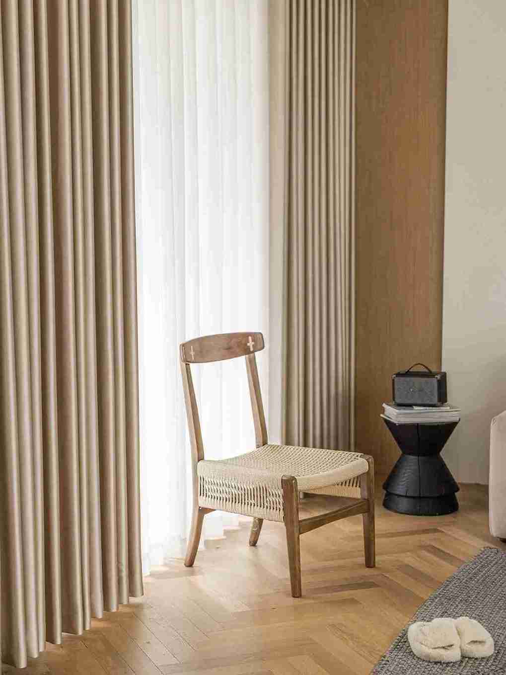 Luxurious Silk Curtains – Soft, Easy Care