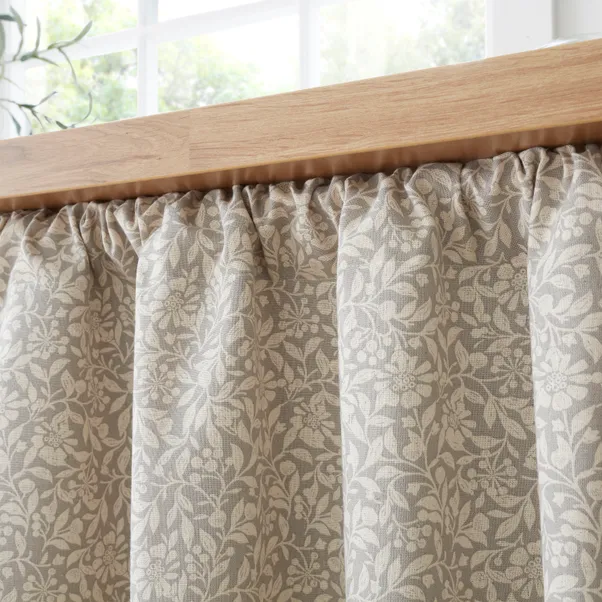 Chartwell Patterned Slot Top Unlined Undercounter Curtain - Image 2