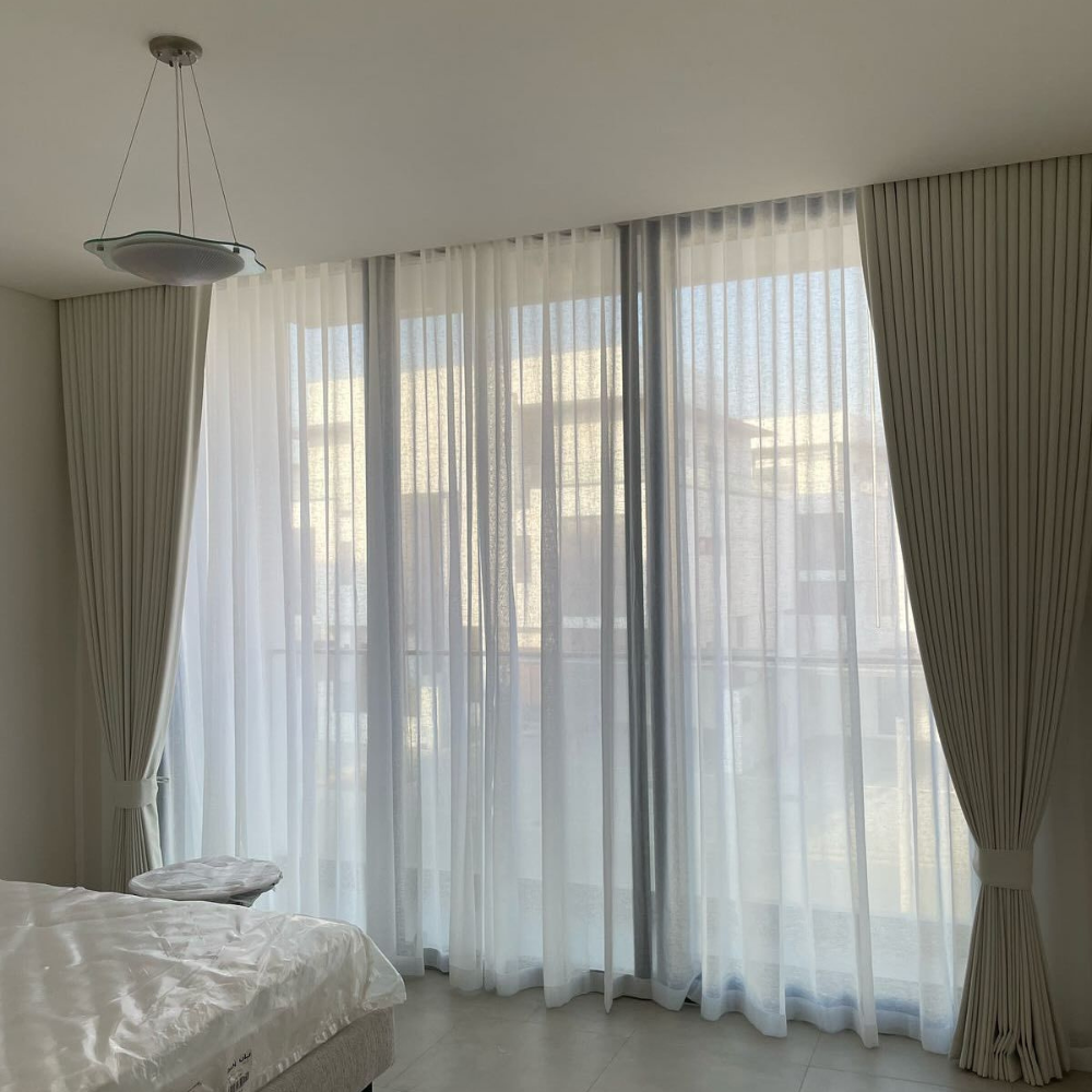 Choose From Our Ready-Made And Customized Layred Curtains