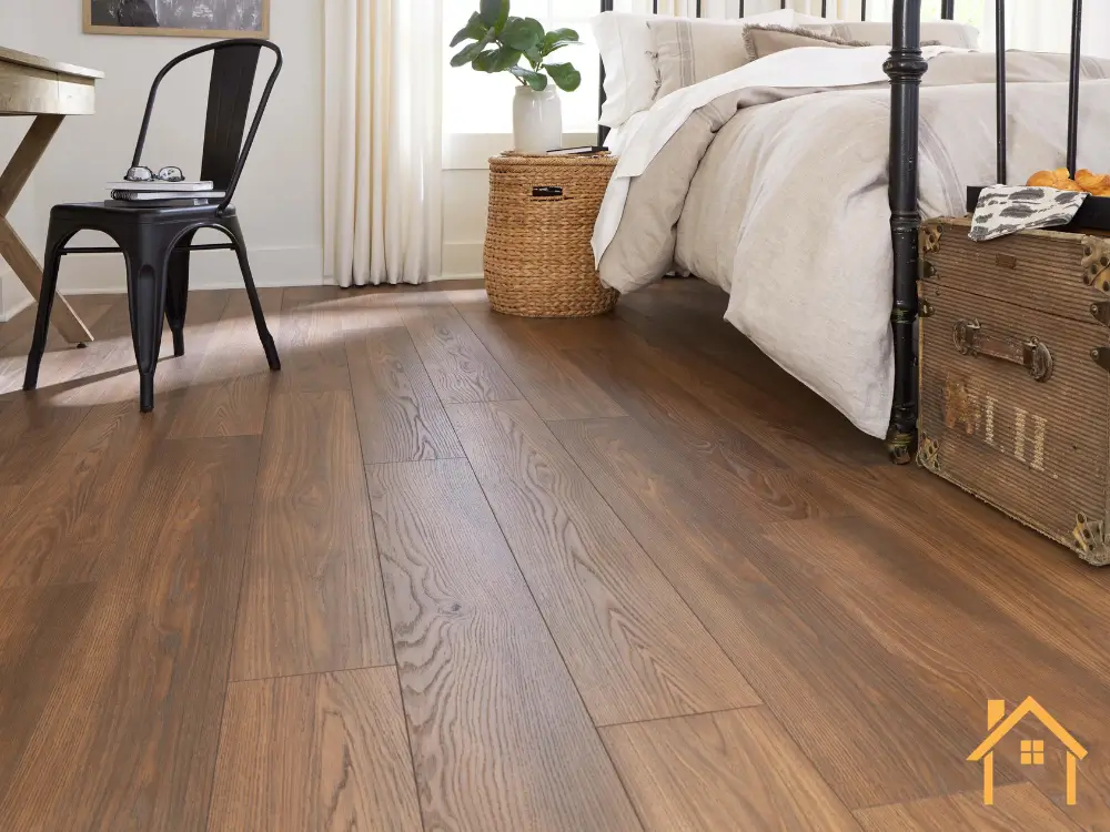 Kitchen Lmainate Flooring
