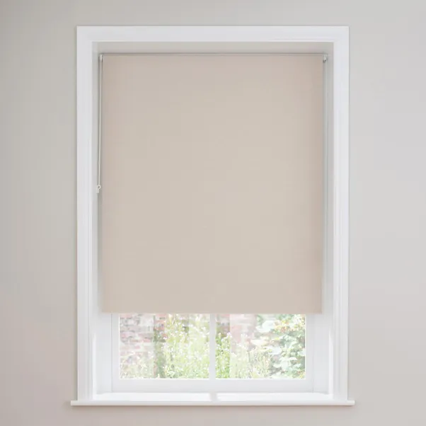 Luna Simply Fit Blackout Roller Blind - Image 3